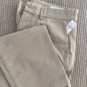 Men's GAP Khaki Pants